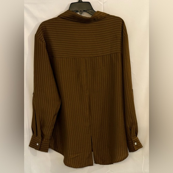 Chenault Men's Button Down Shirt in Rich Brown - Picture 2 of 3